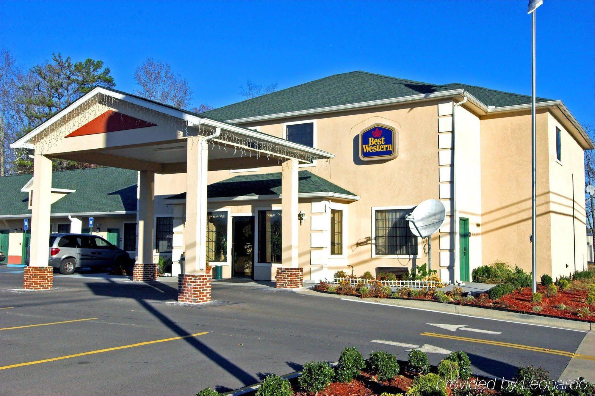Super 8 By Wyndham Chatsworth/Dalton Экстерьер фото